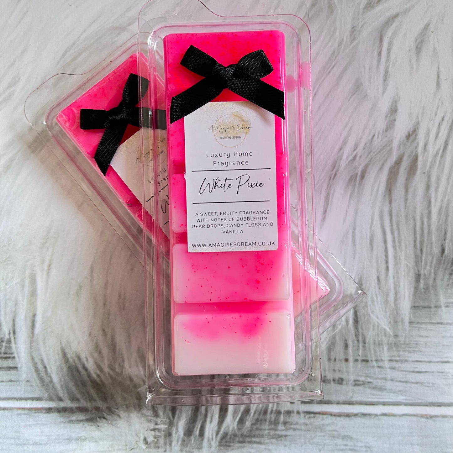 White Pixie Snap Bar