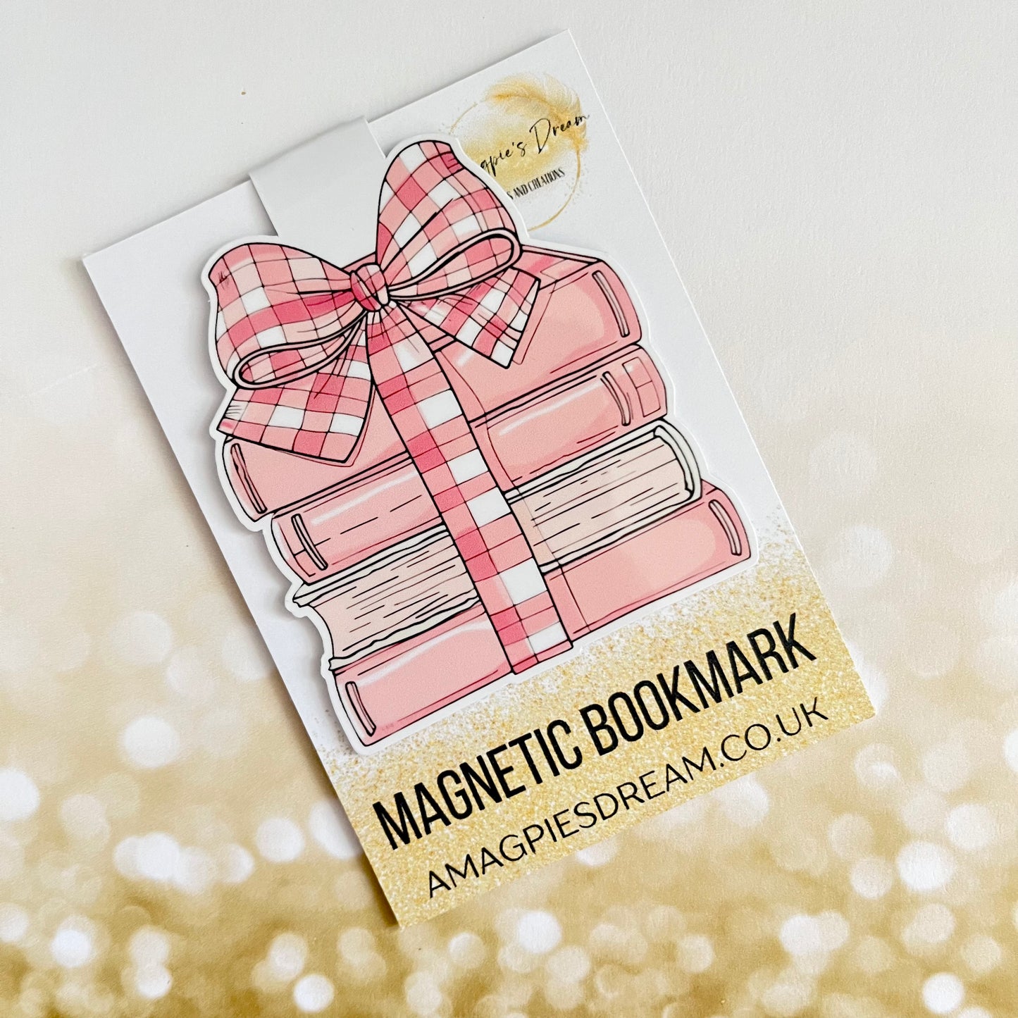 Pink Book Stack Magnetic Bookmark – Cute Books & Bow Design. Gift for Book Lovers, Teachers and Students